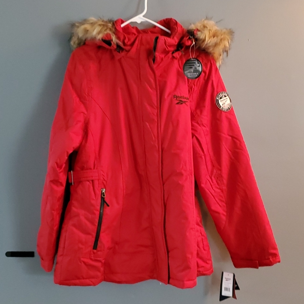 BRAND NEW RED REEBOK WINTER COAT  SIZE XL